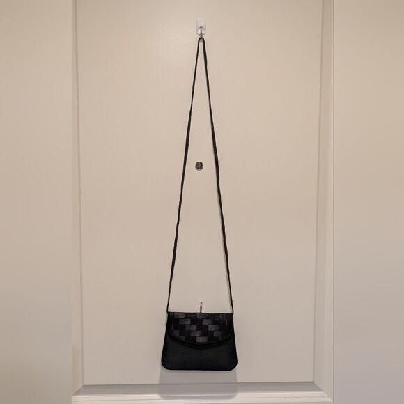 Vintage Black Woven Satin Mini Purse with Strap - Picture 4 of 5